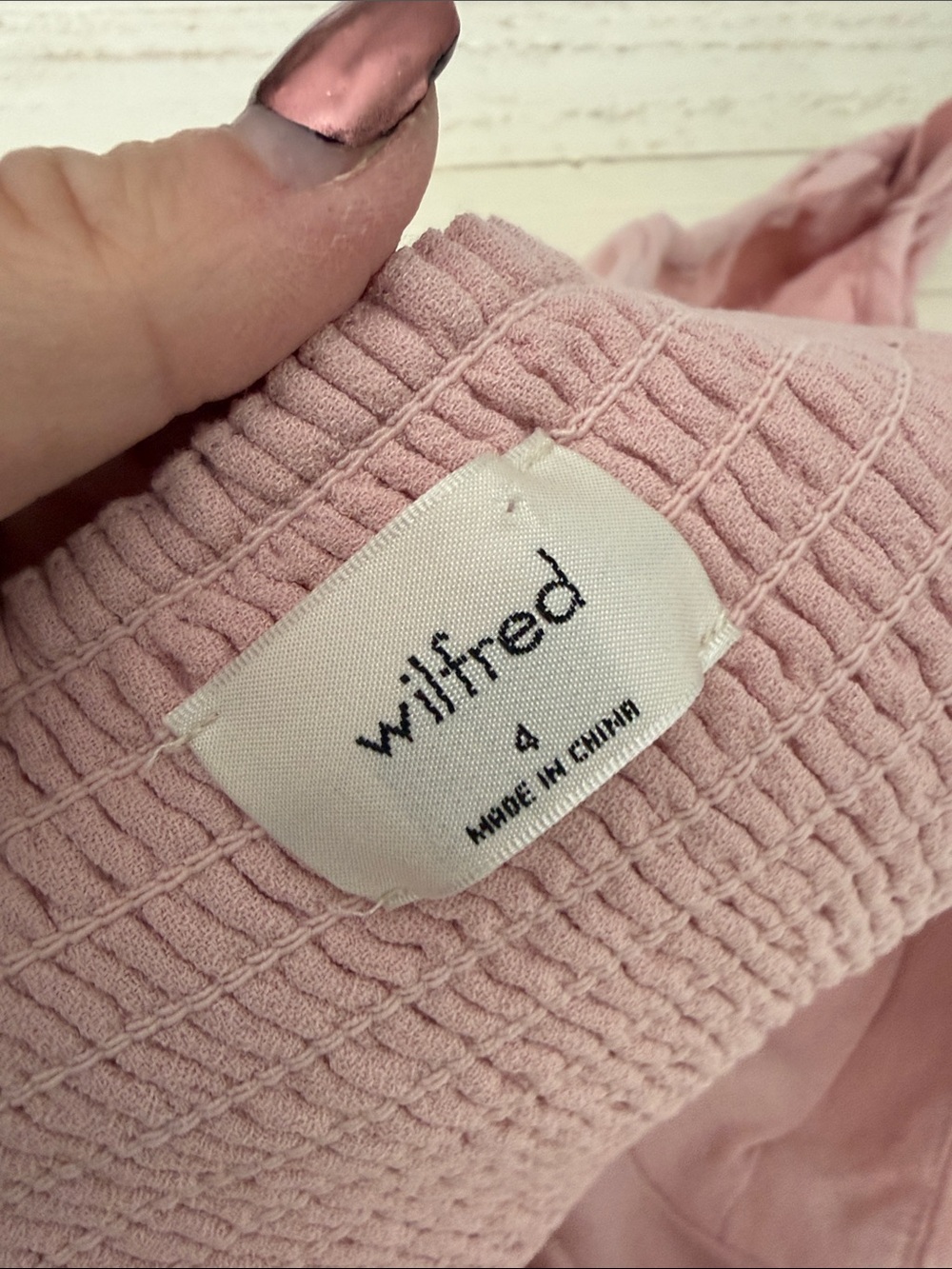 Wilfred  Aritzia Novella dress Light Pink Long-Sleeve Mini Dress size 4 - Picture 9 of 12